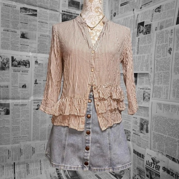 Zara Basic beige & white striped ruffle button blouse, lightweight, size S - Picture 1 of 8